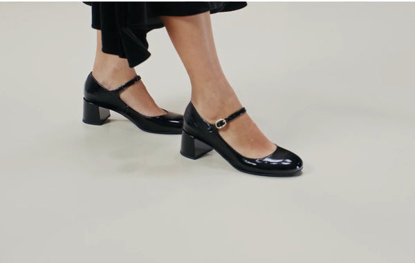NeroGiardini Women’s Patent Leather Pumps
